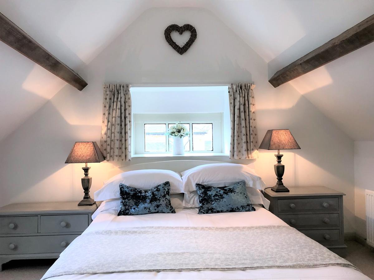 Cornerstone Cottage 奇平卡姆登 外观 照片